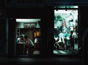 6000 pesos mexicanos a colones